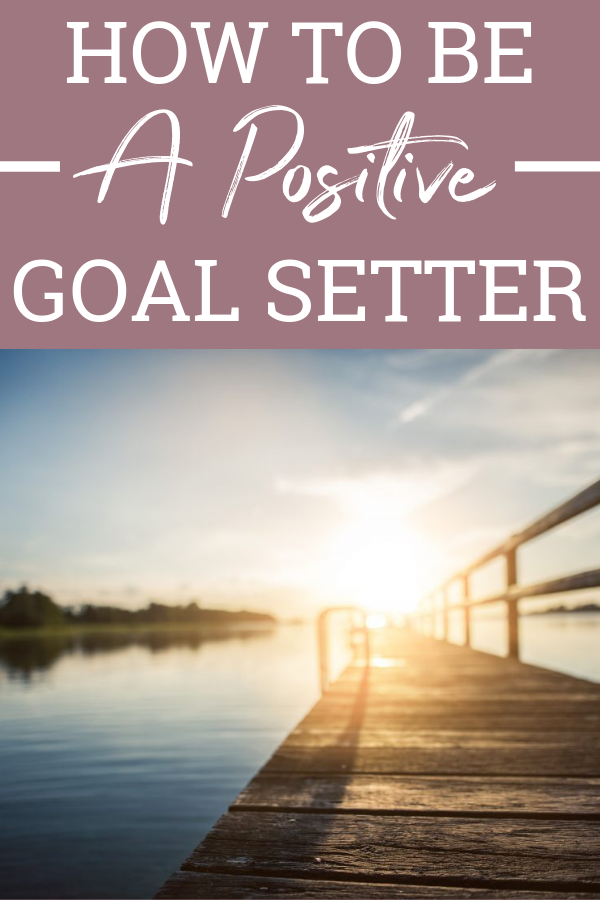Setting positive goals isn't difficult, but it does take persistence. If you want to make a change, you can! Change your goal setting outlook! #yourhautemess #positivegoals #healthymind
