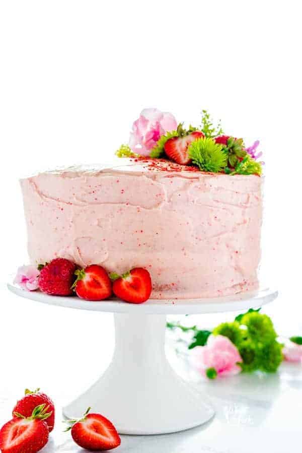 gluten free strawberry cake from what the fork food blog